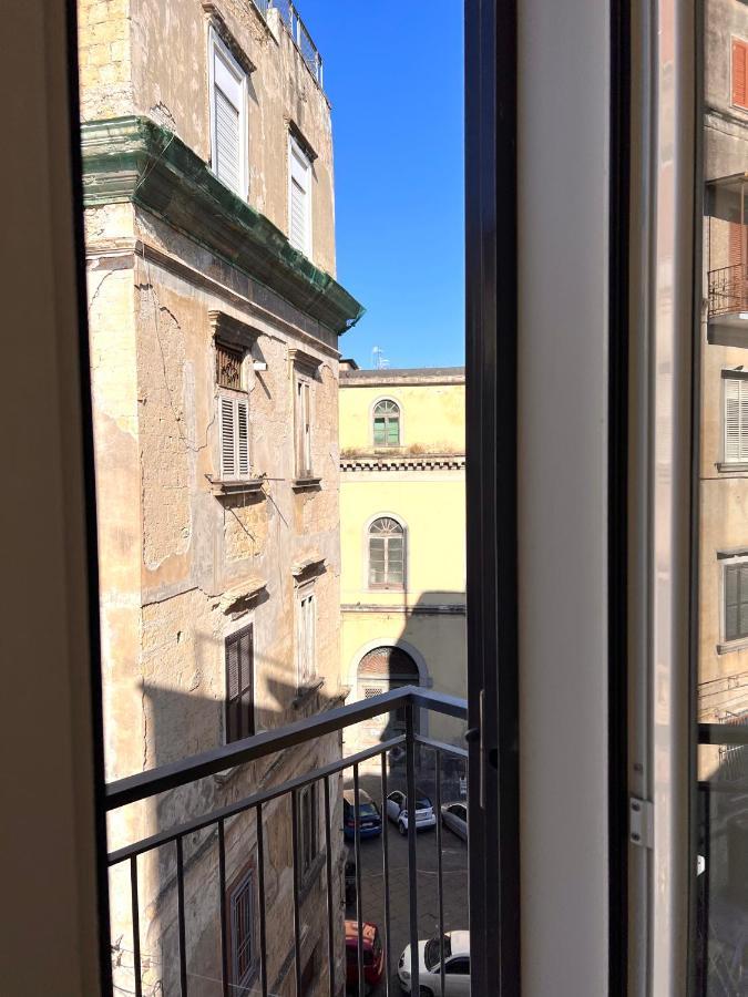 Vico Longo 25 - Ensuit Flat In The Heart Of Naples Exterior photo